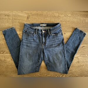 711 skinny levis jeans size 29